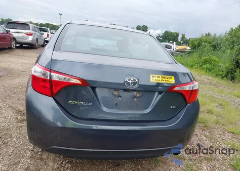 2016 Toyota Corolla Le z USA, uszkodzony, nr VIN 2T1BURHE4GC671124